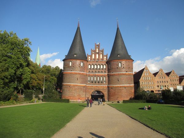 Autovermietung in Lübeck: Sixt Mietwagen Onlinebuchung